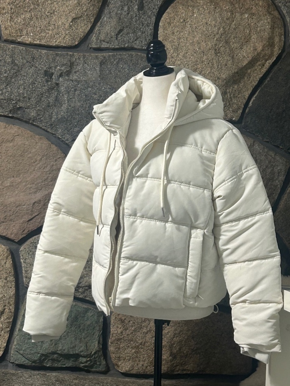 New Puffer Hooded Coat Medium